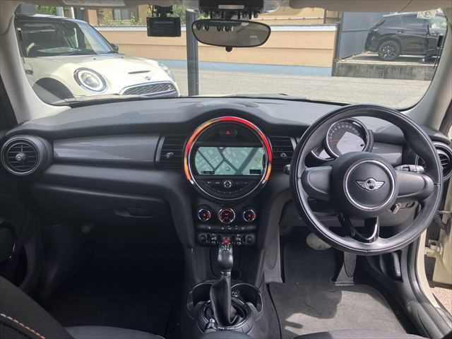 BMW MINI COOPER 5DOOR