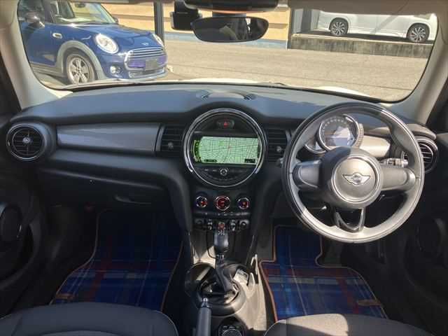 BMW MINI COOPER D 5DOOR