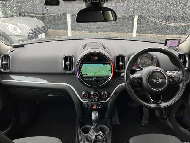 BMW MINI COOPER SD CROSSOVER