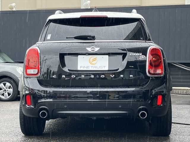 BMW MINI COOPER SD CROSSOVER