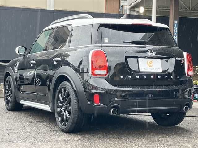 BMW MINI COOPER SD CROSSOVER
