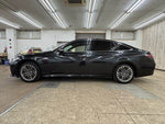 CROWN sedan hybrid