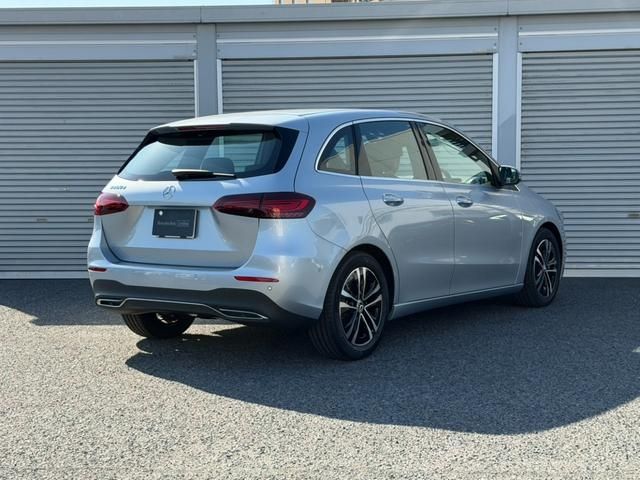 MERCEDES BENZ B class