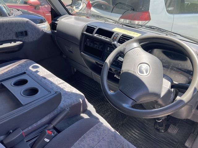 BONGO truck 2WD