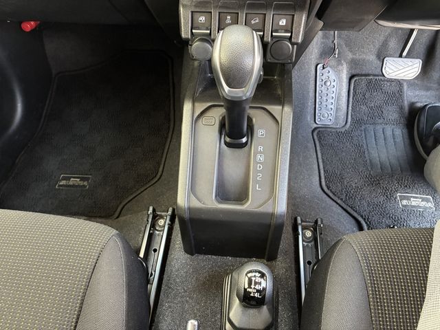 JIMNY SIERRA