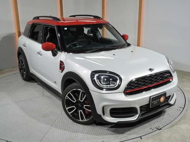 MINI CROSSOVER