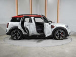 MINI CROSSOVER