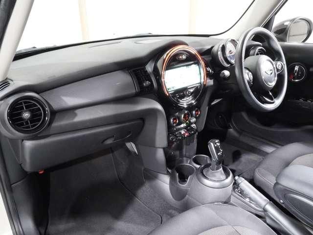 MINI COOPER 5DOOR