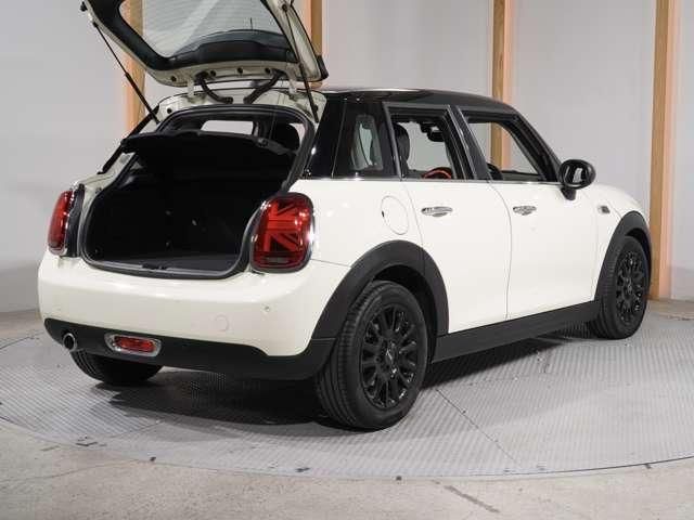 MINI COOPER 5DOOR