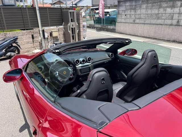 FERRARI California T