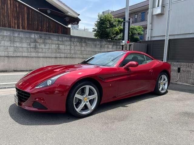 FERRARI California T
