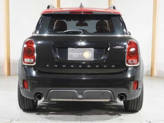 BMW MINI CROSSOVER