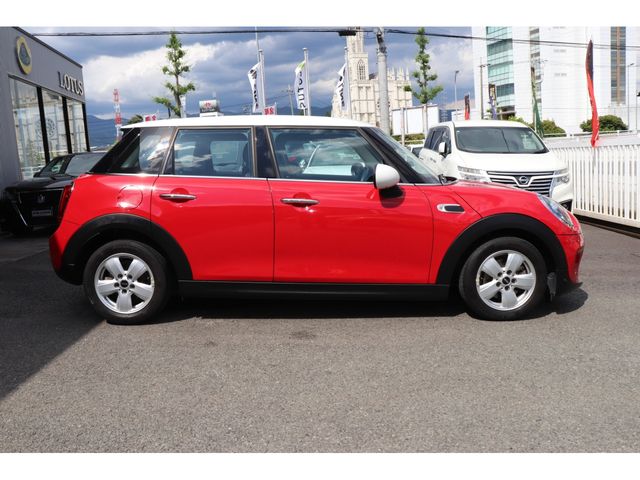 MINI COOPER 5DOOR