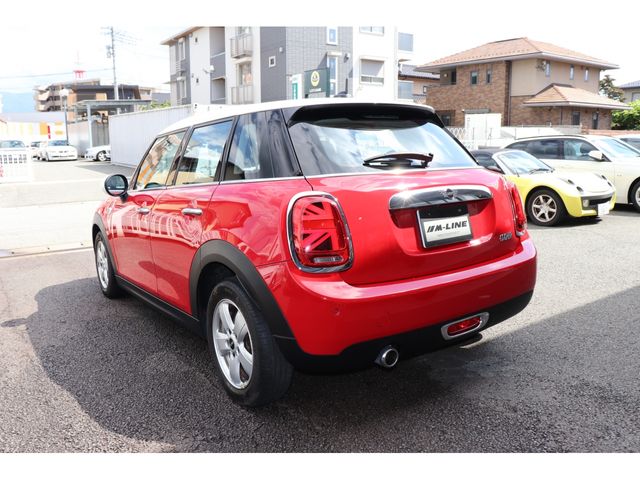 MINI COOPER 5DOOR
