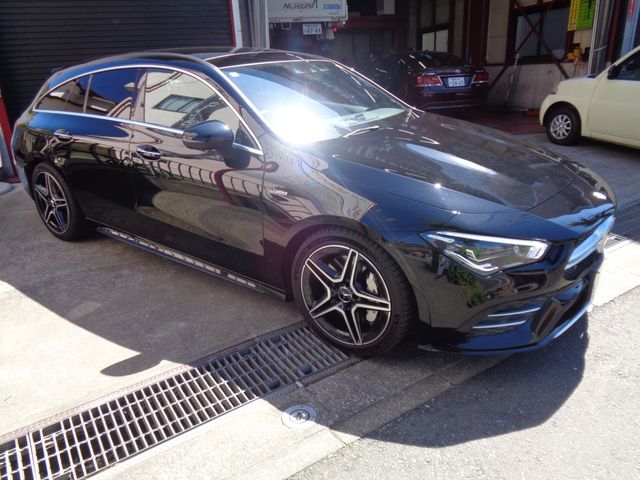 MERCEDES AMG CLA Shooting Brake