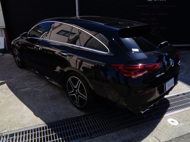 MERCEDES AMG CLA Shooting Brake