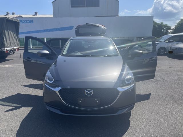 MAZDA2