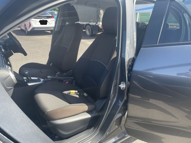 MAZDA2