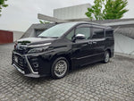 VOXY HYBRID