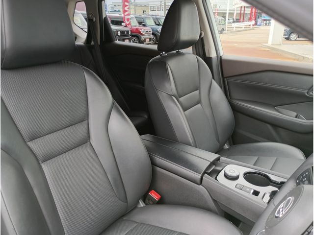 X-TRAIL HYBRID 4WD