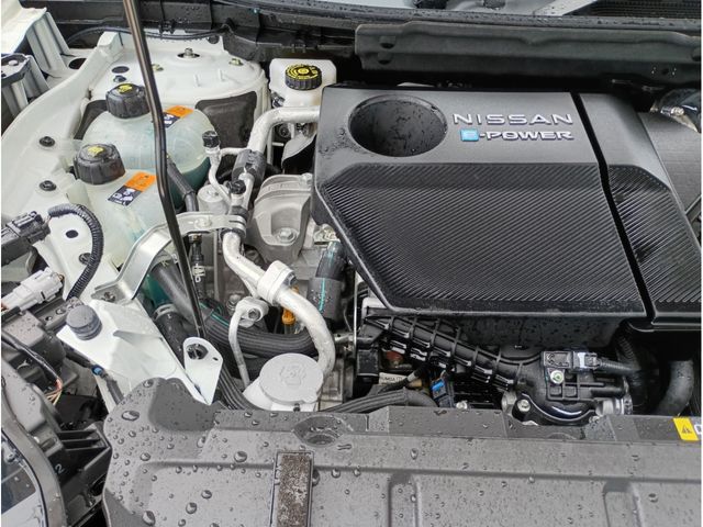 X-TRAIL HYBRID 4WD