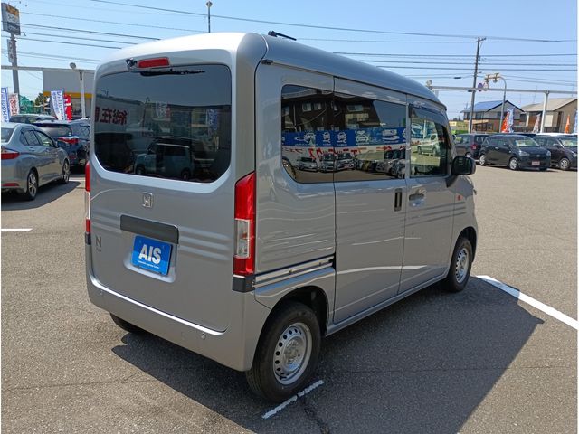 N-VAN 4WD