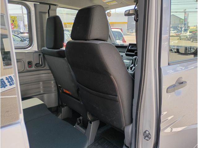 N-VAN 4WD