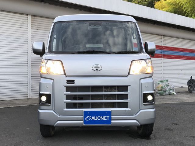 PIXIS van