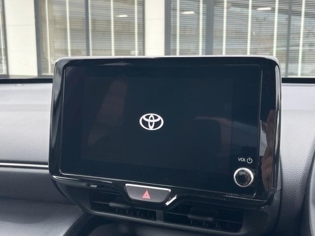 YARIS CROSS HYBRID