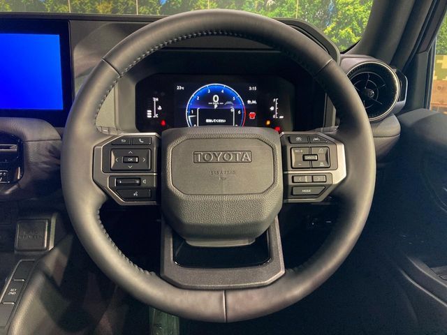 LANDCRUISER 250