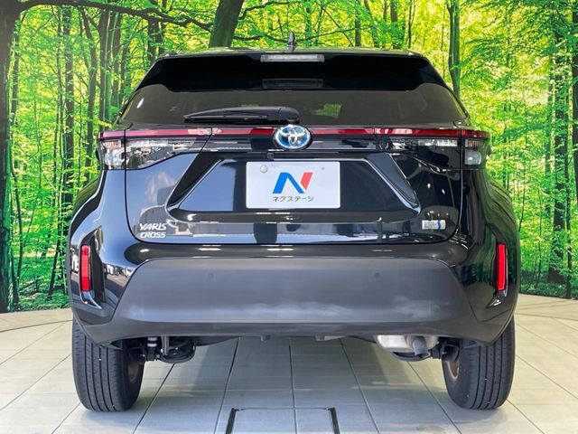 YARIS CROSS HYBRID