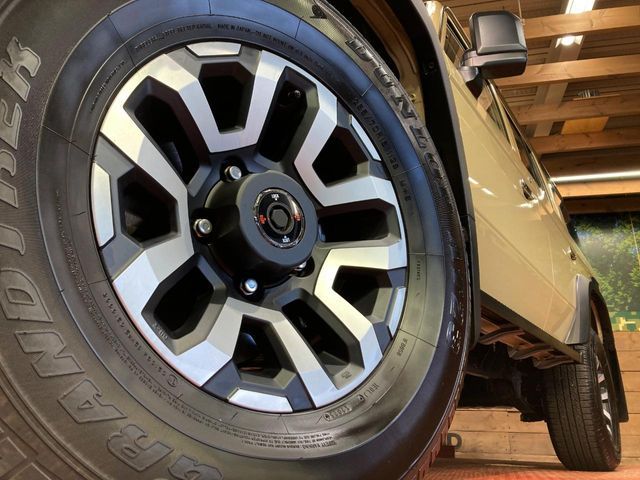 LANDCRUISER 70