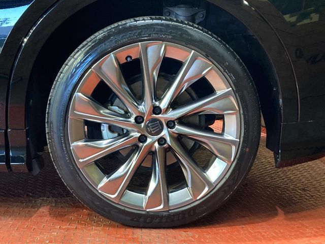CROWN CROSSOVER
