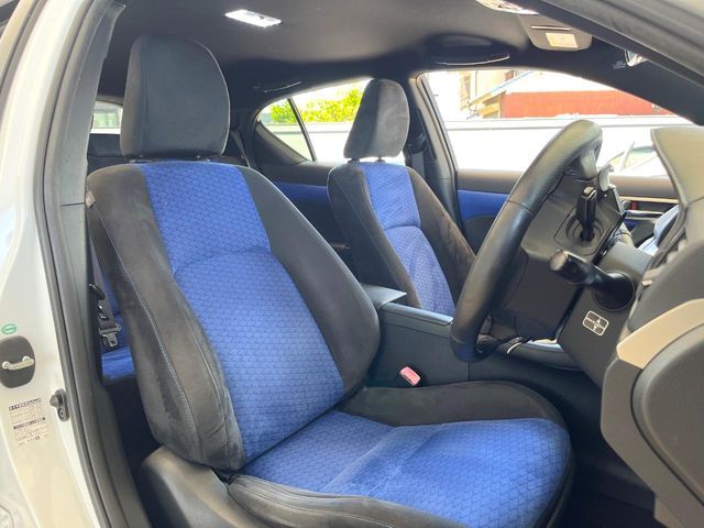 LEXUS CT200h