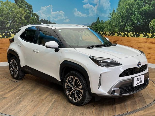 YARIS CROSS HYBRID