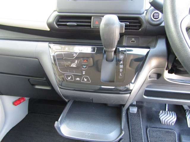 eK WAGON