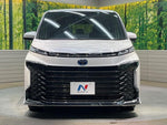VOXY HYBRID