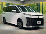 VOXY HYBRID