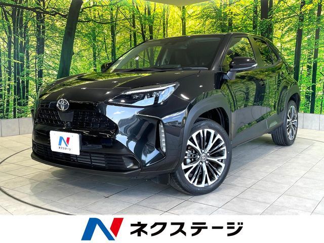 YARIS CROSS