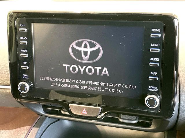 YARIS CROSS