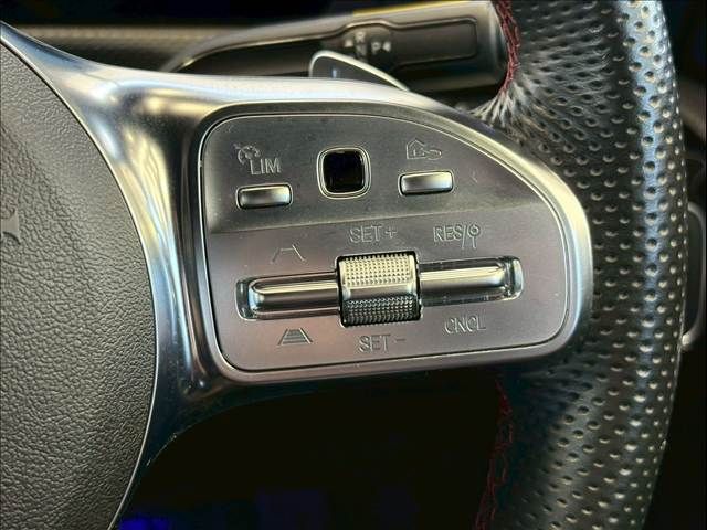 MERCEDES BENZ CLA class