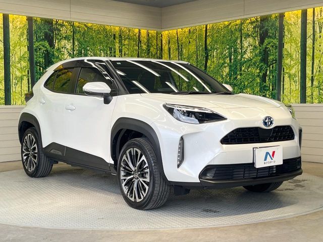 YARIS CROSS HYBRID