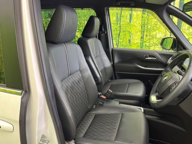 NOAH HYBRID 4WD