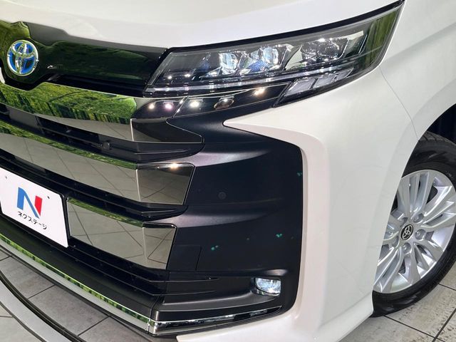 NOAH HYBRID 4WD