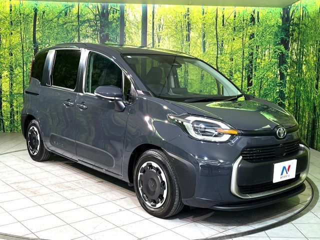 SIENTA HYBRID