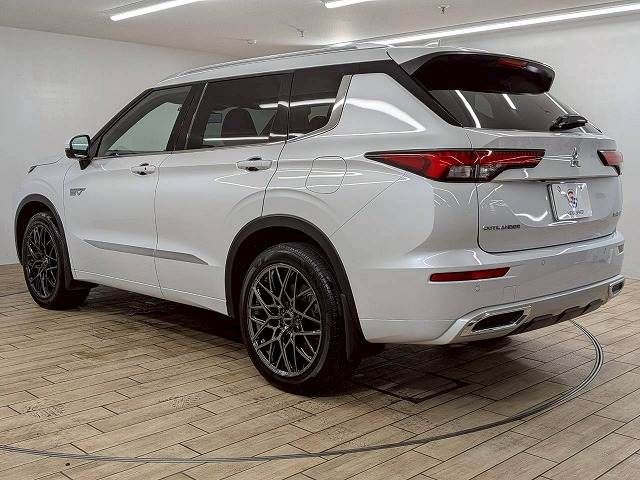 OUTLANDER PHEV