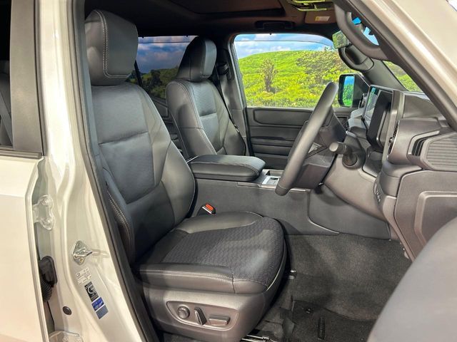 LANDCRUISER 250