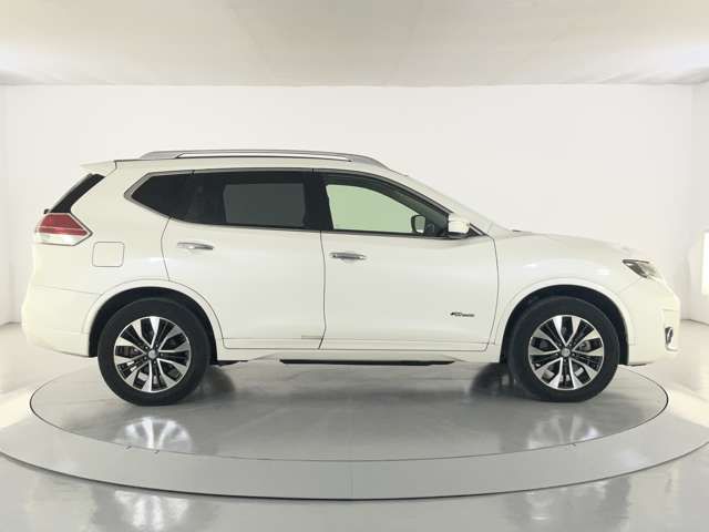 X-TRAIL HYBRID 2WD