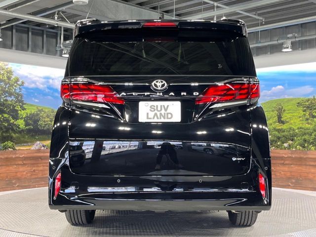 ALPHARD hybrid