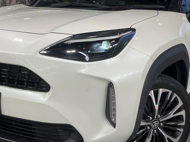 YARIS CROSS HYBRID